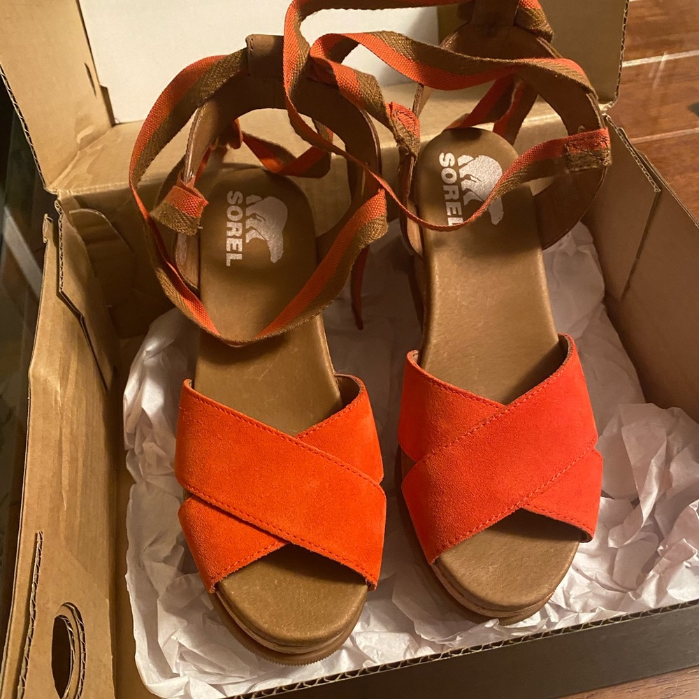 Sorel Joanie II Hi Ankle Lace Platform Sandal (6.5)